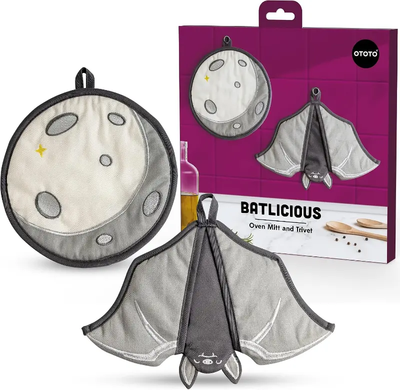 Bat oven mitts set by OTOTO