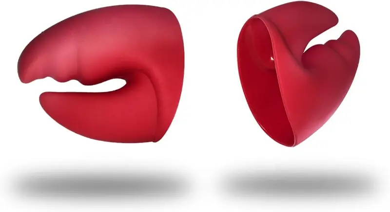 Lobster claw oven mitts by Sxowihz