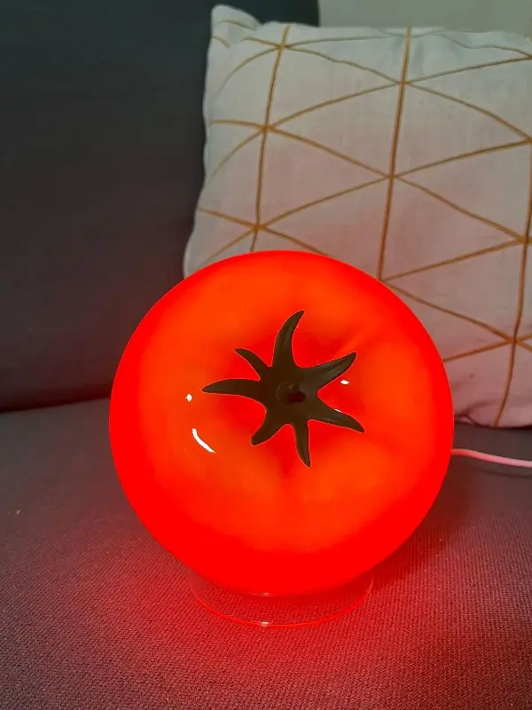 Tomato lamp by cozifycasa